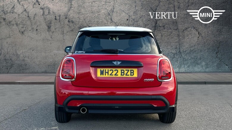 MINI Hatchback 1.5 Cooper Classic 3dr Petrol Hatchback